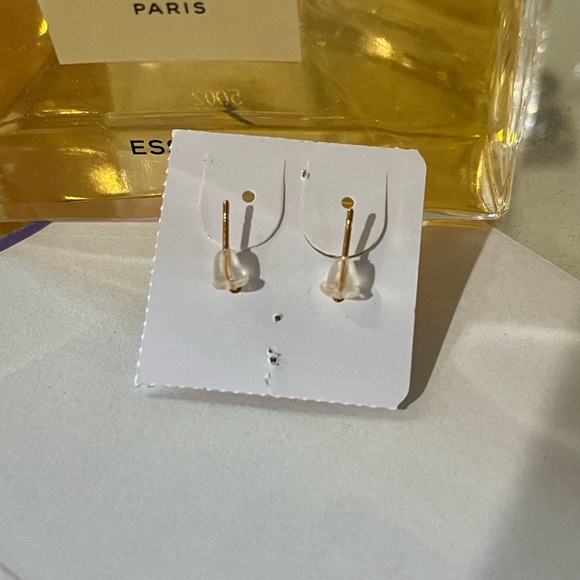 Ear studs. - Picture 4 of 5